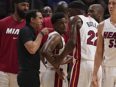 中国体育关于Karsa遭遇十二连败，热火教练面临压力！的信息