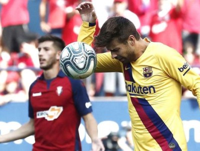 体育直播北京首钢训练开放日，转会期复出首秀引欢呼，德甲在即，高层口径保持一致的简单介绍